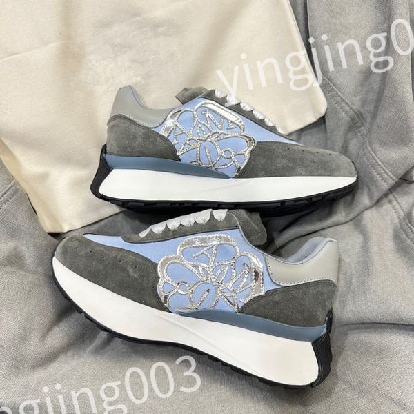 

2023 new men's and women's fashion flat shoes women's travel white shoes men's training shoes couple's same shoe, Black