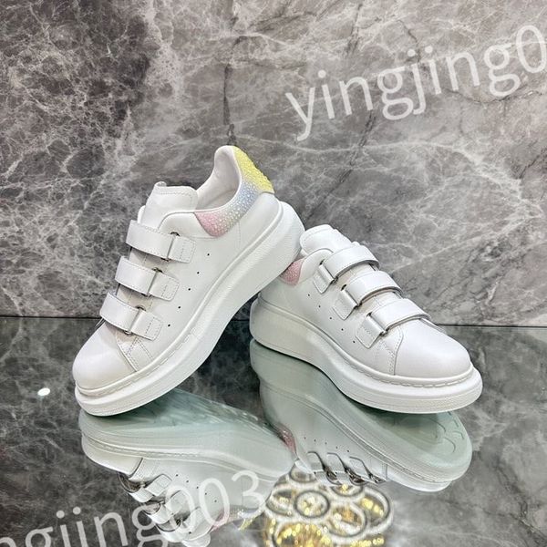 

2023 designer woman shoe leather lace up men fashion platform sneakers white black mens womens casual shoes chaussures