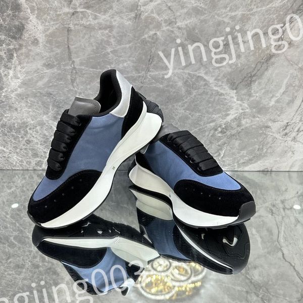 

2023 luxury men's and women's fashion flat shoes women's travel white shoes men's training shoes couple's same shoe, Black