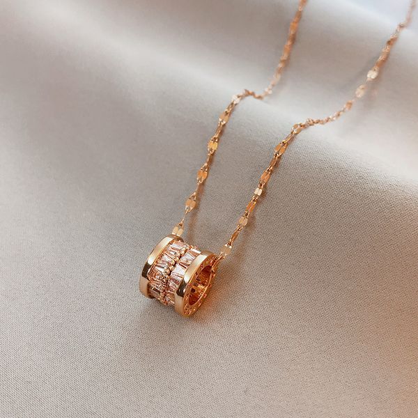 

high end feeling large waist pendant for women 18k rose gold titanium steel necklace with feminine temperament, niche light luxury jewelry,, Silver