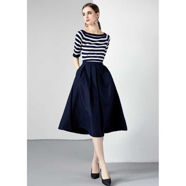 

spring/summer new 2023 simple square neck stripe pullover knit+fitted versatile a-line skirt two piece set, Black;gray