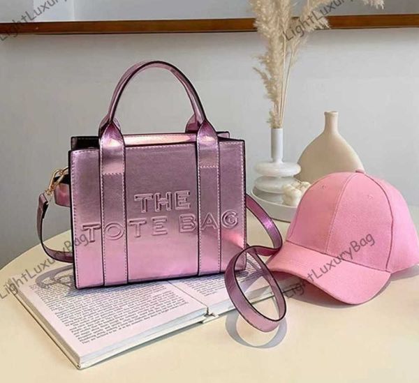 

designer letter tote fashion fluorescence shoulder crossbody bags high capacity handbags women men popular wallets classic female purses 230