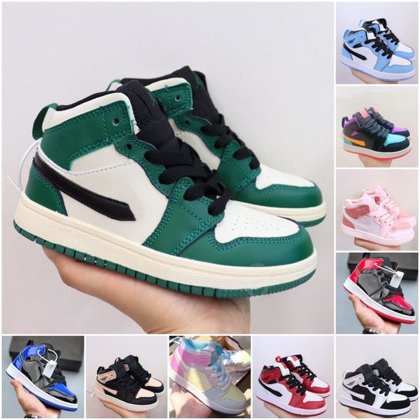 

2023 designer kids basketball shoes for boys girls sports sneakers air jordon 1 jumpman 1 outdoor walking shoes chicago red bred athletic un, Black