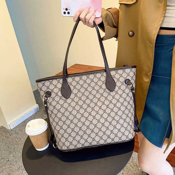

27% off 2023 handbag new fashion simple underarm tote for women's advanced sense commuter big bag casual one shoulder handbag