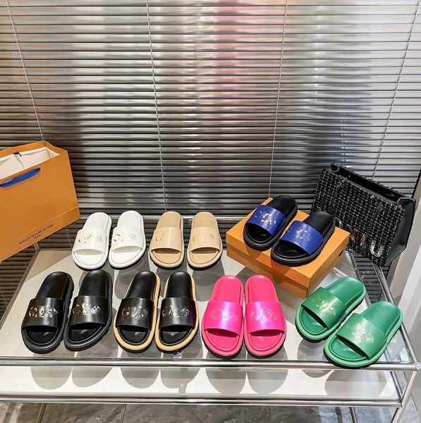 

2023 mule waterfront men women slide sandals designer shoes luxury pool slide summer fashion wide flat slippery thick sandals slipper flip f, Black
