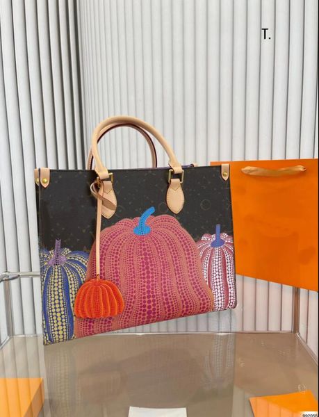 

designer bag classic onthego the tote bag shopping bag yayoi kusama large-capacity one-shoulder diagonal handbag painted polka dot pumpkin m