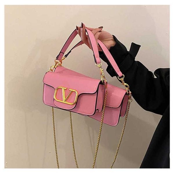 

17% off 2023 fashion handbag new women's shoulder handbag chain small square lacquer leather versatile crossbody bag batch