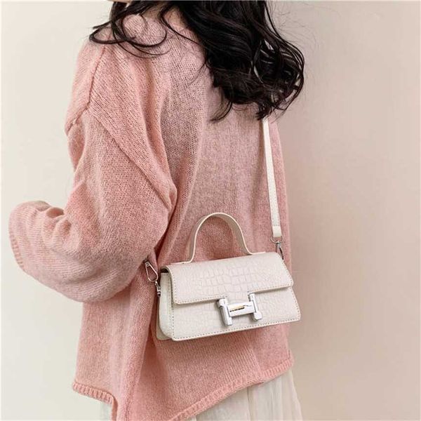 

32% 2023 handbag new spring/summer bags premium feel bag women's fashion trend versatile one shoulder crossbody handbag