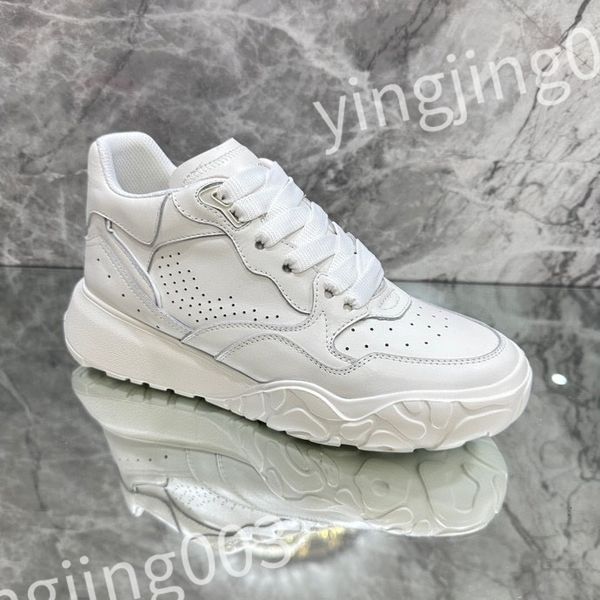 

2023 new designer woman shoe leather lace up men fashion platform sneakers white black mens womens casual shoes