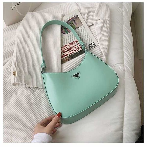 

2023 fashion handbag underarm for women new home hobo single shoulder crescent method stick chinese ancient network red same style bag