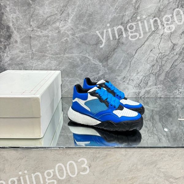 

designer woman's shoe leather lace up men fashion platform sneakers white black mens womens casual shoes