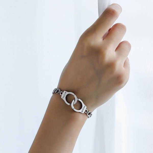 

fashion hip hop bracelet personality creative lettering handcuffs couple simple trend wholesale, Golden;silver
