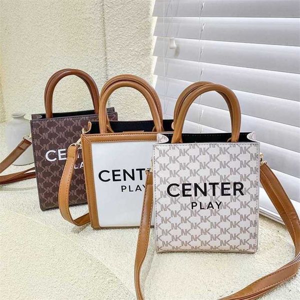 

32% 2023 handbag fashion printed female summer new simple versatile crossbody mesh red portable small square bag