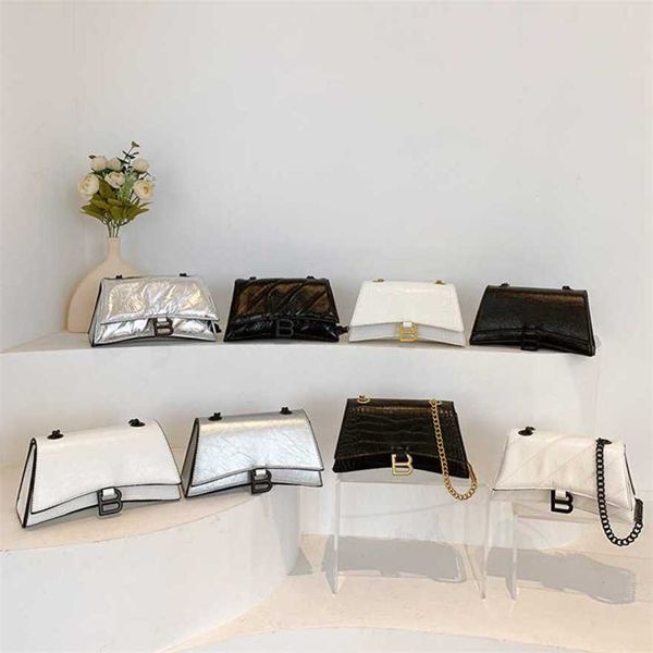 

19% off 2023 fashion handbag new shoulder fashionable and versatile grade crocodile plain pattern hourglass chain bar women's bag