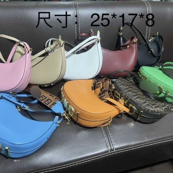 

50% off 2023 fashion handbag spring/summer new product show half moon underarm carrying chain crescent bag bottom metal letter