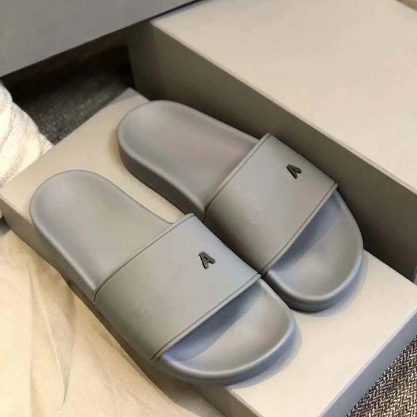 

classics fashion man women slipper sandals slides summer real leather platform flats shoes ladies beach slippers home011 17, Black