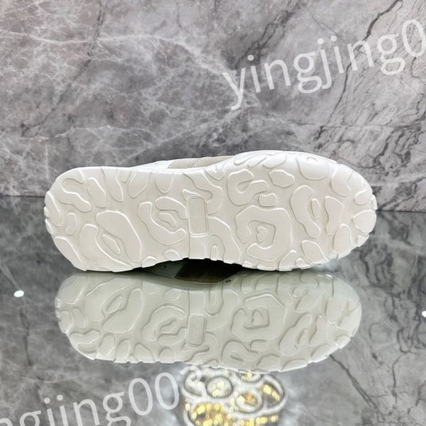 

luxury designer woman shoe leather lace up men fashion platform sneakers white black mens womens casual shoes