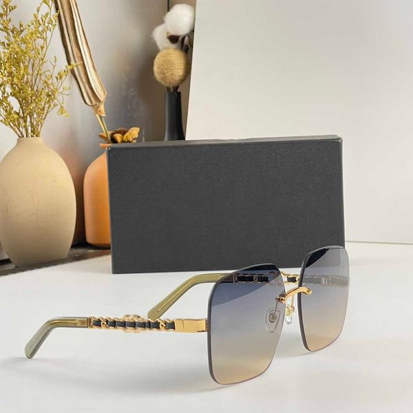 

2023 new classic polarized sunglasses female designer 2023 luxury brand alloy metal polaroid hd tempered glass glasses retro sunglasses uv40, White;black