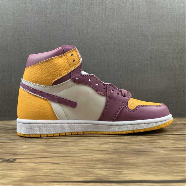 

basketball shoes 1 retro high og brotherhood 555088-706 mens womens university gold light bordeaux white sports sneakers leather upper size