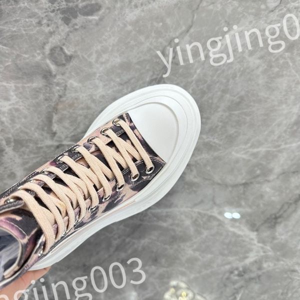 

new luxury designer womans shoe leather lace up men fashion platform sneakers white black mens womens casual shoes
