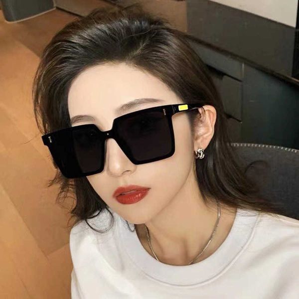 

frames square 2023 new fashion anti ultraviolet sunglasses for driving women high sense ins, White;black