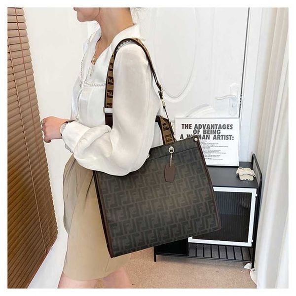 

32% 2023 hbag big new korean edition fashion atmosphere hbag simple and versatile large capacity women's tote bag