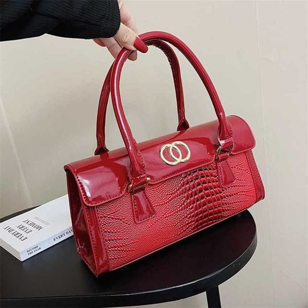 

30% off 2023 fashion handbag new crocodile texture one shoulder handheld casual elegant mobile trendy women's bag