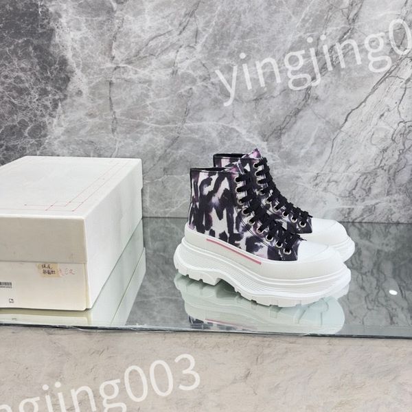

luxury designer womans shoe leather lace up men fashion platform sneakers white black mens womens casual shoes