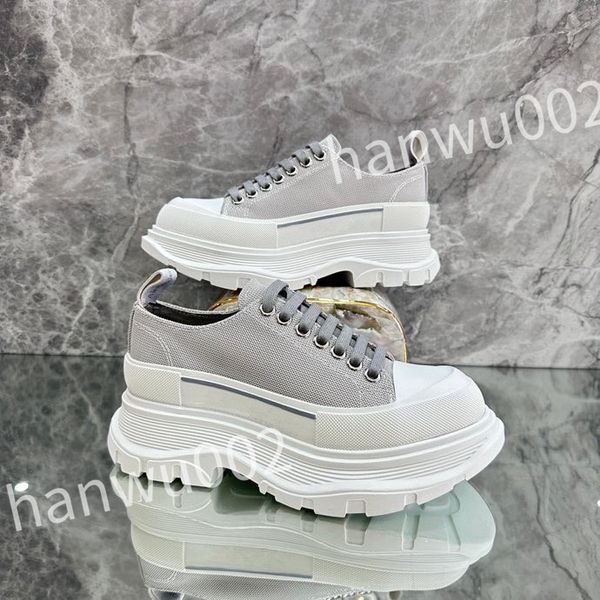 

2023 new luxury men's shoes office sneakers mens flats designer man running outdoor sports design lady sneaker platform, Black