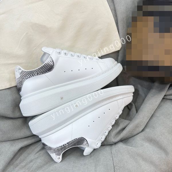 

2023new designers sneakers camouflage casual shoes stylist women shoes designer checkered studded flats mesh camo fashion trainers, Black