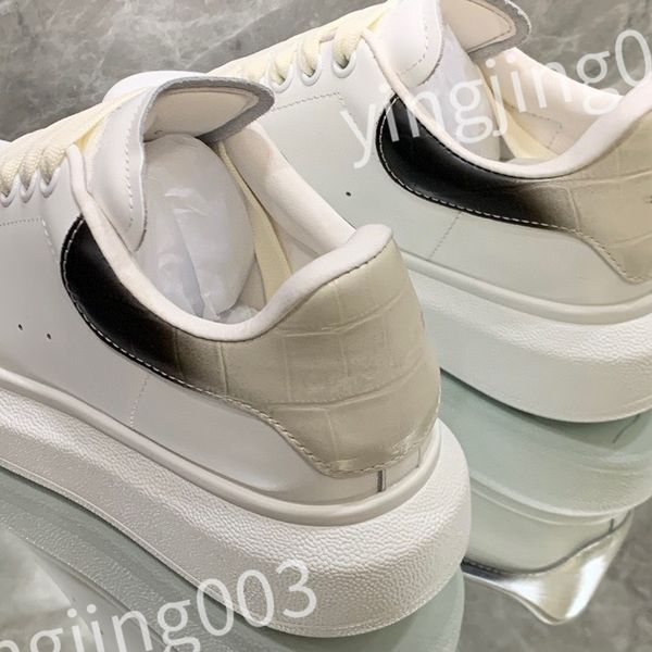 

2023 new mens women fashion casual shoes loafers designer classic rubber platform leisure comfort four seasons shoes, Black
