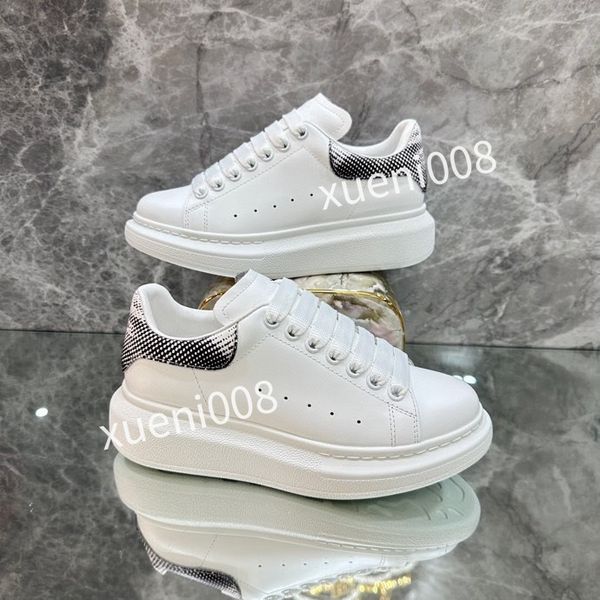 

2023men women casual shoes designer women leather lace-up sneaker fashion running trainers letters woman shoes flat printed gym sneakers, Red;white