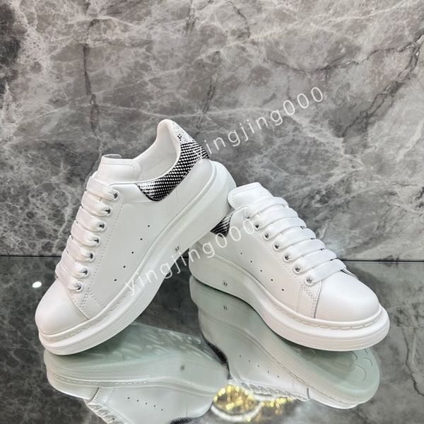 

designers sneakers camouflage casual shoes stylist women shoes designer checkered studded flats mesh camo fashion trainers2023, Black