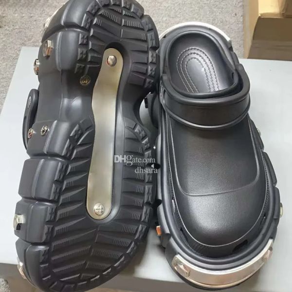 

with box balencigas balencaigasity shoes 2022 men women triple s punk style slippers flip flops hardcroc beach pool slides bmc, Black