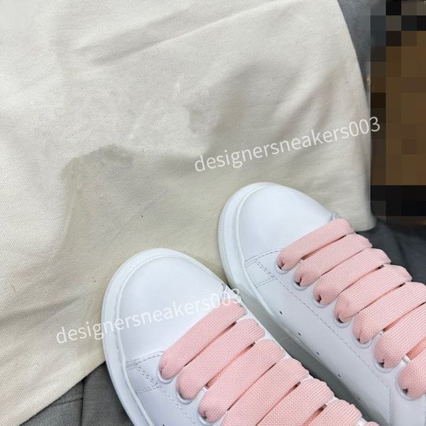 

new fashion mens designer casual shoes classic do-old dirty shoes mid double height bottom trainers leather glitter golden quality2023, Black