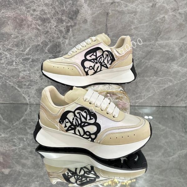 

2023new designers sneakers camouflage casual shoes stylist womens mens shoes designer checkered studded flats mesh camo fashion trainers, Black