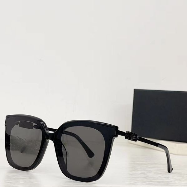 

multi color sunglasses in summer baby female sunglasses sunglasses for women watch tone delivery of high-end boxes, White;black