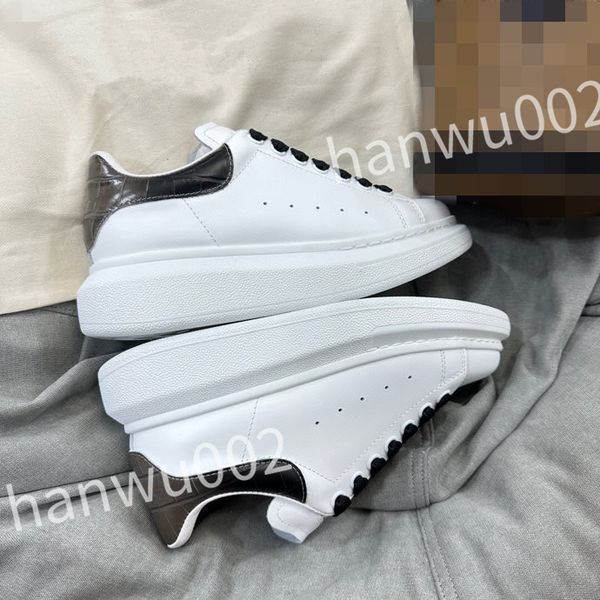 

2023 mens shoes office sneakers mens flats designer man running outdoor sports design lady sneaker platform, Black