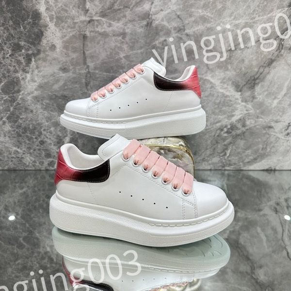 

2023 new luxury men womens fashion casual shoes loafers designer classic rubber platform leisure comfort four seasons shoes, Black