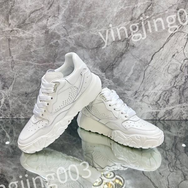 

2023 designer woman shoe leather lace up men fashion platform sneakers white black mens womens casual shoes