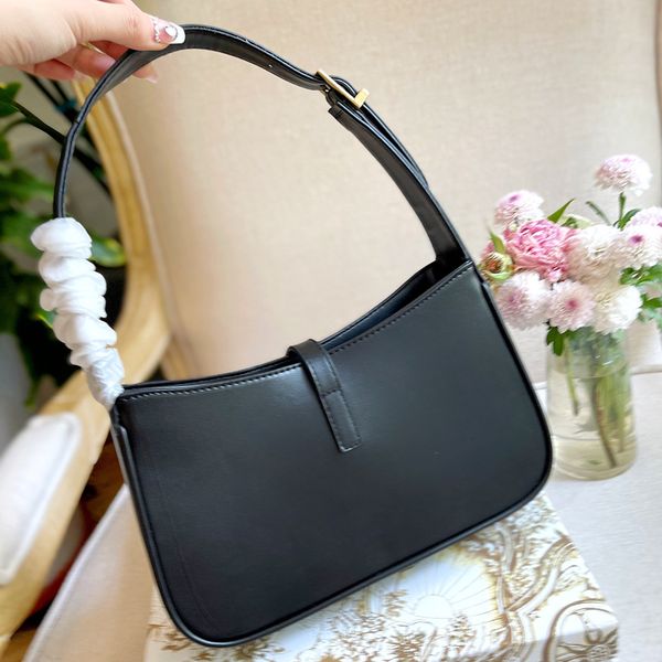 

designer underarm bag shoulder bags handbags smooth crossbody bag classic womens mens smooth leather clutch tote handbag purse 2023