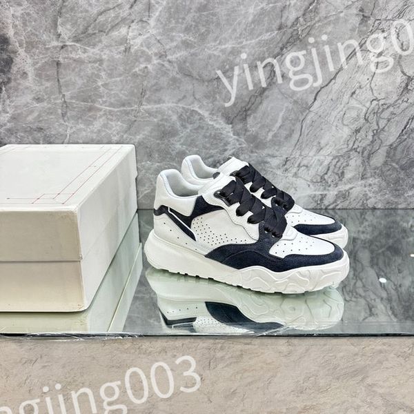 

luxurys designer woman shoe leather lace up men fashion platform sneakers white black mens womens casual shoes