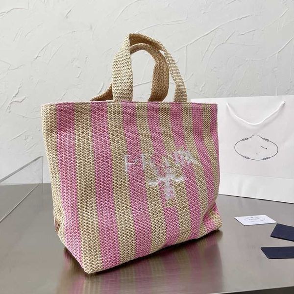 

50% off 2023 fashion handbag new advanced texture niche design high capacity tote grass women's autumn commuter one shoulder woven bag