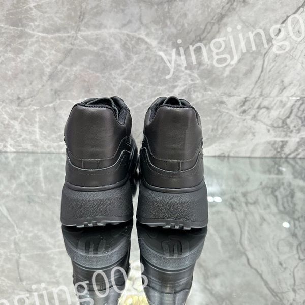 

new designer woman's shoe leather lace up men fashion platform sneakers white black mens womens casual shoes