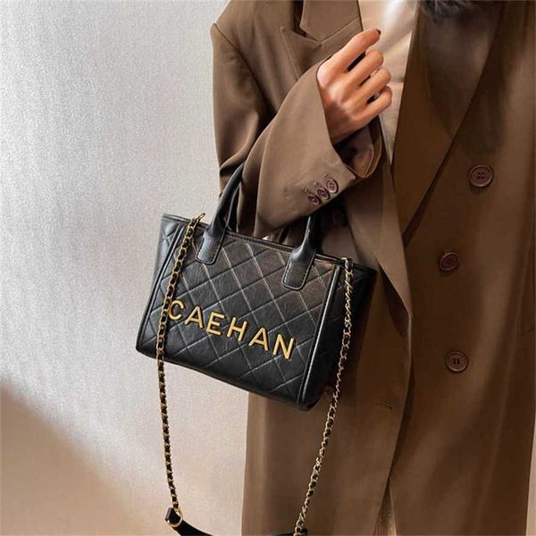 

19% off 2023 handbag autumn/winter fashion trend new western small fragrance style one shoulder crossbody bag for women