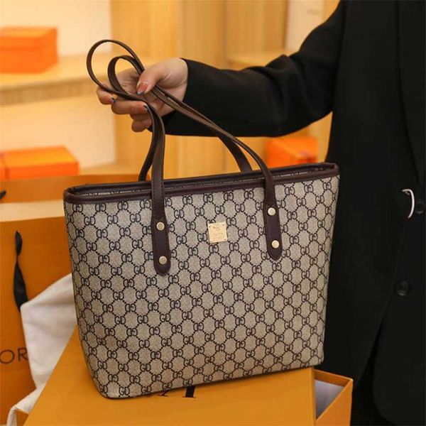 

30% off 2023 handbag kangaroo fashion women's new cabinet removal durable large capacity casual one shoulder handheld shopping bag