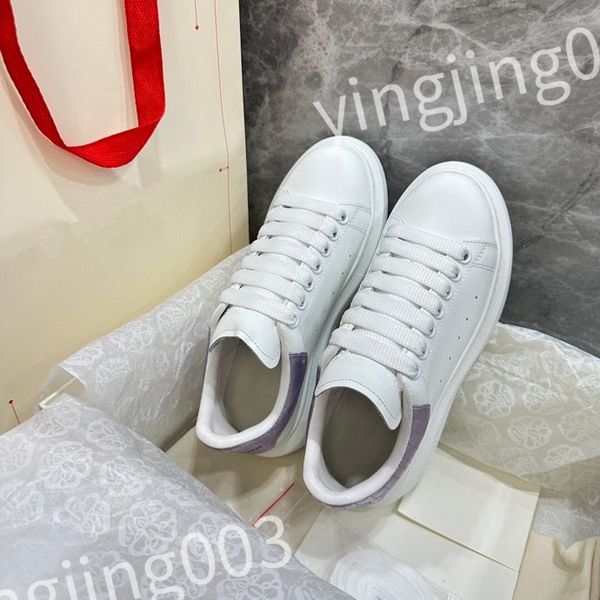 

new luxurys designer women's sports shoes genuine leather casual shoes men's sports shoes black white lacing four seasons shoes