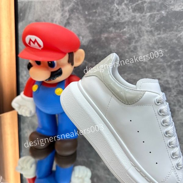 

brand fashion women designer casual shoes classic do-old dirty shoes mid double height bottom trainers leather glitter golden quality, Black