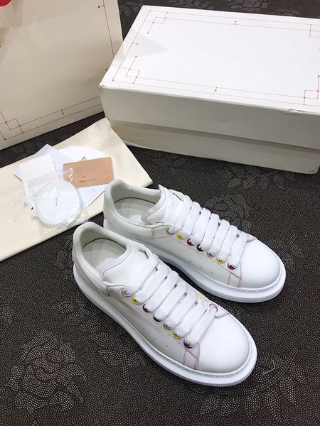 

2023 new luxury designer men's shoes sports shoes casual shoes women's travel flat shoes fashion 0426, Black