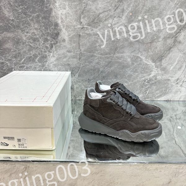 

designer woman shoe leather lace up men fashion platform sneakers white black mens womens casual shoes